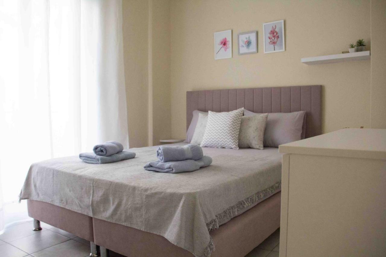 Nikoletta'S Studio Komotini Bagian luar foto