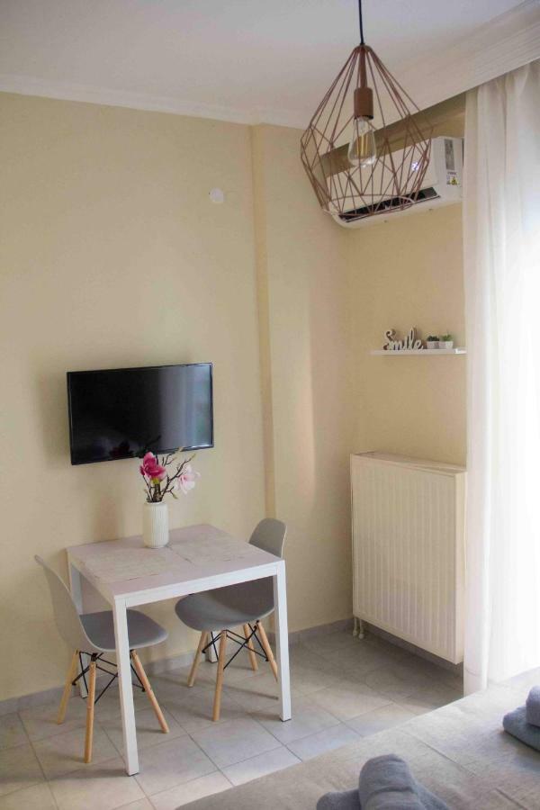 Nikoletta'S Studio Komotini Bagian luar foto